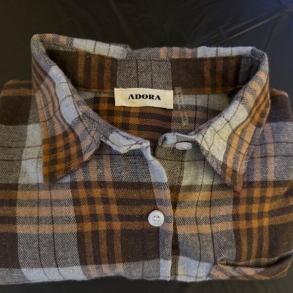 Size Small Fall Flannel - Picture 1 of 3